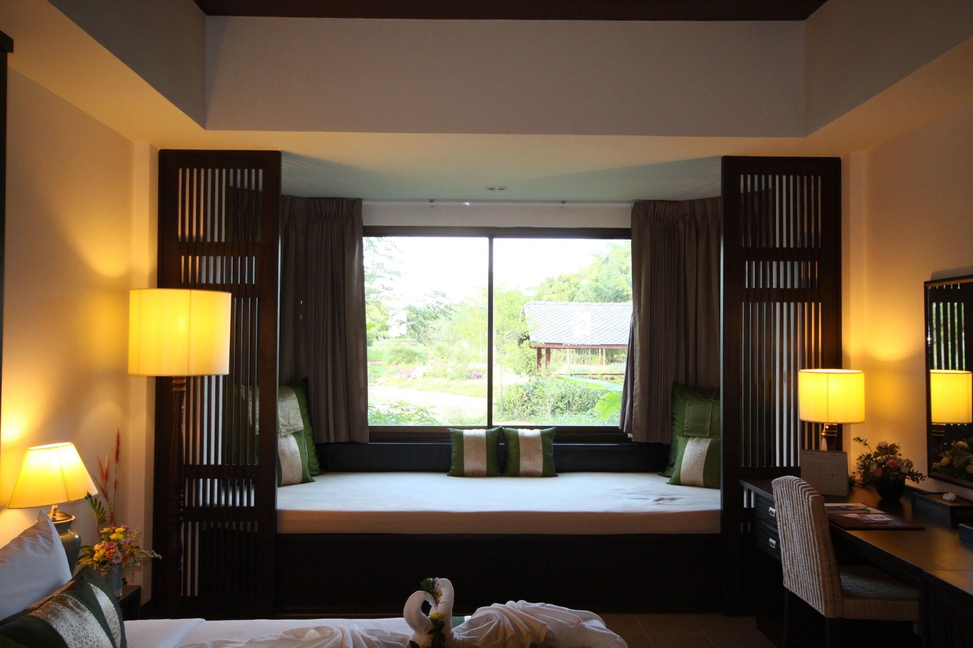 Mae Jo Golf Resort y Spa Ban Ban San Sai Exterior foto